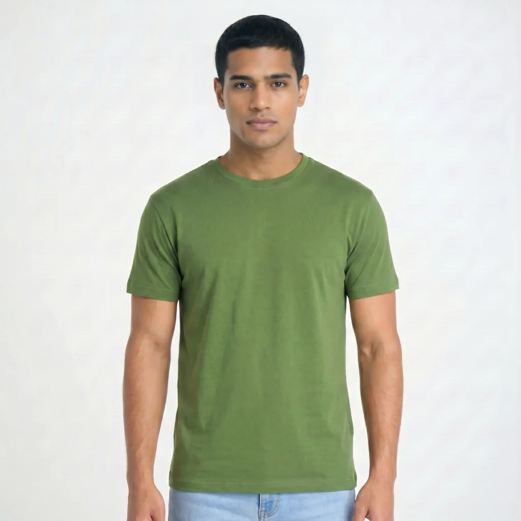 T-shirt verde regular para homem, modelo unissex, para personalizar.